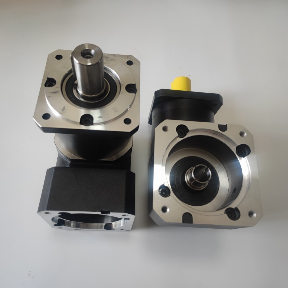 ชุดเกียร์ทดรอบแบบมุมฉากรูปตัวแ - Servo Motor บทวิจารณ์และราคา